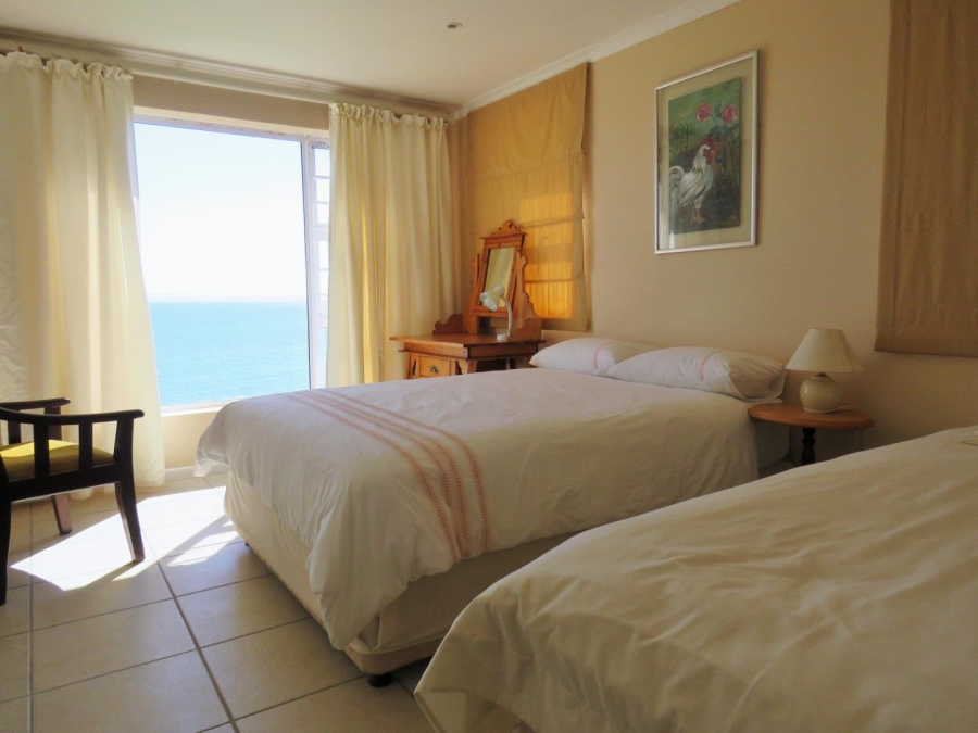 9 Bedroom Property for Sale in Waterfront Western Cape